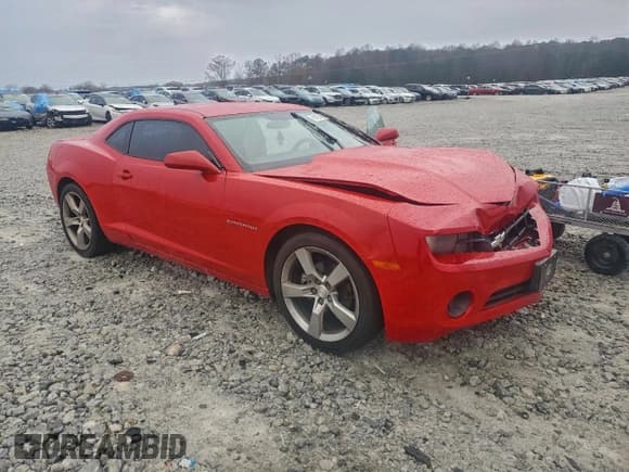 ✅ 2013 Chevrolet Camaro LS • VIN: 2G1FA1E36D9137142 • Lot: 94230835. Wystawiony na Copart z przebiegiem 186 693 mil. Bezpłatny archiwum sprzedaży aukcyjnych z USA i szczegółowy raport historii pojazdu na DreamBid. Zdjęcie 4.