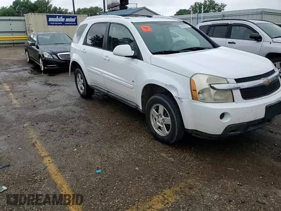 2008 Chevrolet Equinox LT with VIN 2CNDL43F686297497, listed as a Copart auction lot 56858844 with 185,258 mi miles and Non repairable. Bid and sale history available at DreamBid. Image 12.
