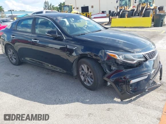 ✅ 2020 Kia Optima LX • VIN: 5XXGT4L37LG416536 • Лот: 43719813. Опубликован ранее на IAAI с пробегом 117 605 миль. Бесплатный доступ к архиву аукционных продаж из США и подробный отчёт об истории автомобиля на DreamBid. Изображение 1.