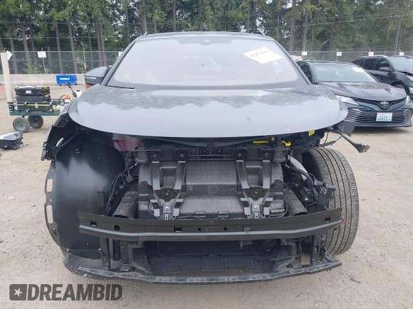 ✅ 2023 Volkswagen ID.4 Pro • VIN: 1V2DNPE84PC009365 • Lot: 42471104. Wystawiony na IAAI z przebiegiem 24 168 mil. Bezpłatny archiwum sprzedaży aukcyjnych z USA i szczegółowy raport historii pojazdu na DreamBid. Zdjęcie 13.