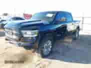 2022 Ram 1500 Laramie с VIN 1C6RREJT6NN291821, выставлен на аукционе IAAI как лот 41389654 с пробегом 31 957 миль миль и . История ставок и продаж доступна на DreamBid. Изображение 2.