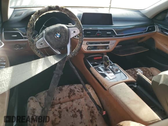 ✅ 2021 BMW 7 Series 740i • VIN: WBA7T2C05MCE62944 • Lot: 89478155. Listed on Copart with Not provided. Free auction sales archive from the USA and detailed vehicle history report at DreamBid. Image 8.