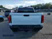 2023 Chevrolet Colorado 4WD ZR2 с VIN 1GCPTFEK6P1265254, выставлен на аукционе Copart как лот 80545605 с пробегом 17 377 миль миль и Списание • Salvage title. История ставок и продаж доступна на DreamBid. Изображение 6.