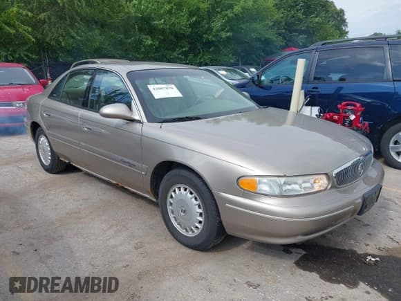 ✅ 2000 Buick Century Limited • VIN: 2G4WY55J3Y1157373 • Lot: 42807878. Wystawiony na IAAI z przebiegiem Nie podano. Bezpłatny archiwum sprzedaży aukcyjnych z USA i szczegółowy raport historii pojazdu na DreamBid. Zdjęcie 1.