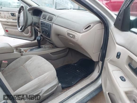 ✅ 2007 Ford Taurus SE • VIN: 1FAFP53U17A133068 • Lot: 43661915. Listed on IAAI with 224,444 mi. Free auction sales archive from the USA and detailed vehicle history report at DreamBid. Image 5.