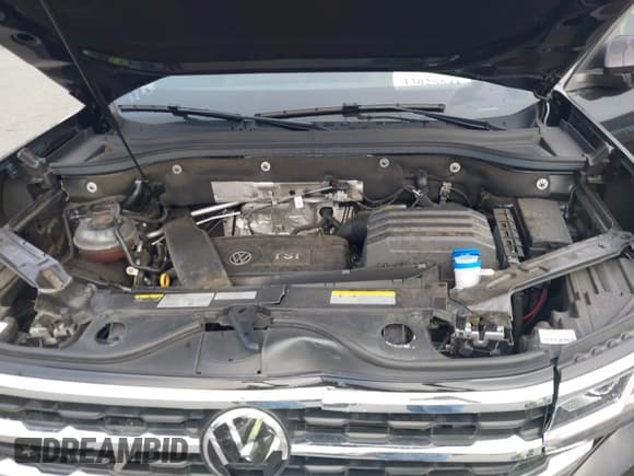 ✅ 2023 Volkswagen Atlas SE • VIN: 1V2LP2CA1PC540019 • Lot: 43025541. Listed on IAAI with 35,077 mi. Free auction sales archive from the USA and detailed vehicle history report at DreamBid. Image 10.