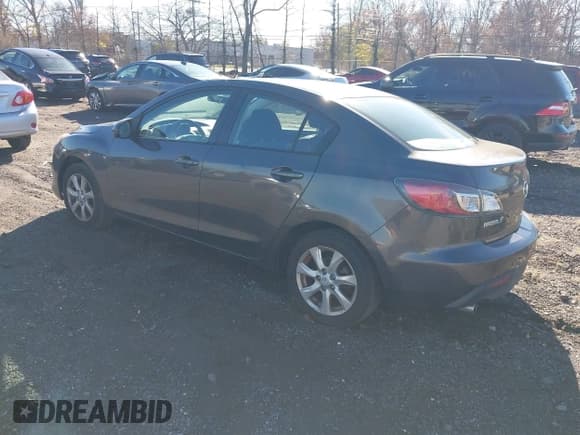 ✅ 2010 Mazda 3 i Touring • VIN: JM1BL1SG2A1127876 • Лот: 43774971. Опубликован ранее на IAAI с пробегом 176 487 миль. Бесплатный доступ к архиву аукционных продаж из США и подробный отчёт об истории автомобиля на DreamBid. Изображение 3.