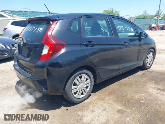 ✅ 2015 Honda Fit LX • VIN: 3HGGK5H56FM712266 • Lot: 42378228. Listed on IAAI with 140,423 mi. Free auction sales archive from the USA and detailed vehicle history report at DreamBid. Image 4.