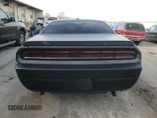 ✅ 2014 Dodge Challenger R/T Classic • VIN: 2C3CDYBT0EH247310 • Lot: 84737624. Wystawiony na Copart z przebiegiem Nie podano. Bezpłatny archiwum sprzedaży aukcyjnych z USA i szczegółowy raport historii pojazdu na DreamBid. Zdjęcie 6.