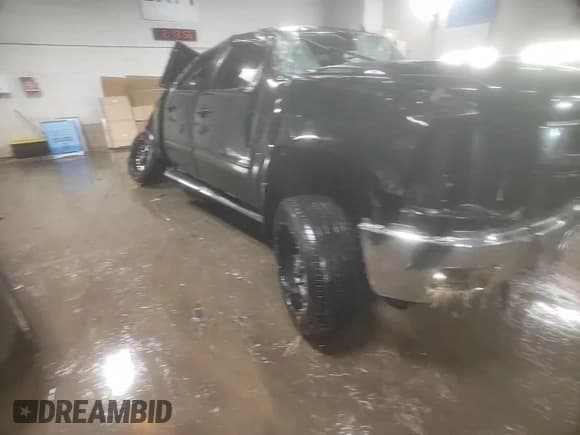 ✅ 2013 Chevrolet Silverado 2500HD LTZ • VIN: 1GC1KYCG8DF239823 • Lot: 47807635. Listed on Copart with Not provided. Free auction sales archive from the USA and detailed vehicle history report at DreamBid. Image 13.