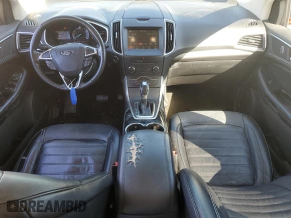 ✅ 2016 Ford Edge SEL • VIN: 2FMPK3J98GBC04024 • Lot: 82665095. Wystawiony na Copart z przebiegiem 217 780 mil. Bezpłatny archiwum sprzedaży aukcyjnych z USA i szczegółowy raport historii pojazdu na DreamBid. Zdjęcie 8.