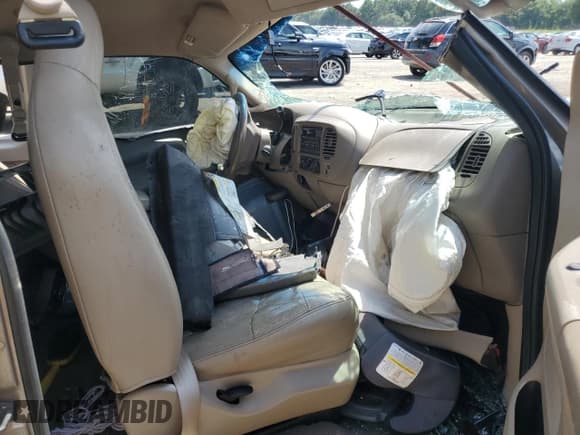 ✅ 2001 Ford F-150 XL • VIN: 1FTRX17LX1NA21788 • Lot: 68321975. Listed on Copart with Not provided. Free auction sales archive from the USA and detailed vehicle history report at DreamBid. Image 7.