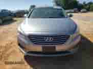 2016 Hyundai Sonata 2.4L z VIN 5NPE24AF1GH357100, wystawiony jako Copart lot #80179515 z przebiegiem 149 248 mil mil oraz Szkoda całkowita • Salvage title. Historia ofert i sprzedaży dostępna na DreamBid. Obrazek 5.