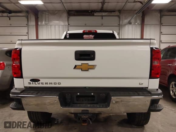 ✅ 2015 Chevrolet Silverado 2500HD LT • VIN: 1GC1KVE8XFF157924 • Lot: 41787811. Listed on IAAI with 224,244 mi. Free auction sales archive from the USA and detailed vehicle history report at DreamBid. Image 17.