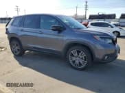 ✅ 2021 Honda Passport EX-L • VIN: 5FNYF8H58MB026336 • Lot: 89827295. Wystawiony na Copart z przebiegiem 89 955 mil. Bezpłatny archiwum sprzedaży aukcyjnych z USA i szczegółowy raport historii pojazdu na DreamBid. Zdjęcie 4.