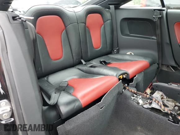 ✅ 2012 Audi TTS 2.0T Prestige • VIN: TRUK1AFK6C1007141 • Lot: 70778934. Wystawiony na Copart z przebiegiem 122 642 mil. Bezpłatny archiwum sprzedaży aukcyjnych z USA i szczegółowy raport historii pojazdu na DreamBid. Zdjęcie 10.