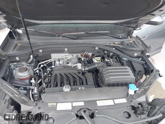 ✅ 2022 Volkswagen Atlas SEL Premium R-Line • VIN: 1V2FR2CA0NC520056 • Lot: 42156457. Listed on IAAI with 30,969 mi. Free auction sales archive from the USA and detailed vehicle history report at DreamBid. Image 10.