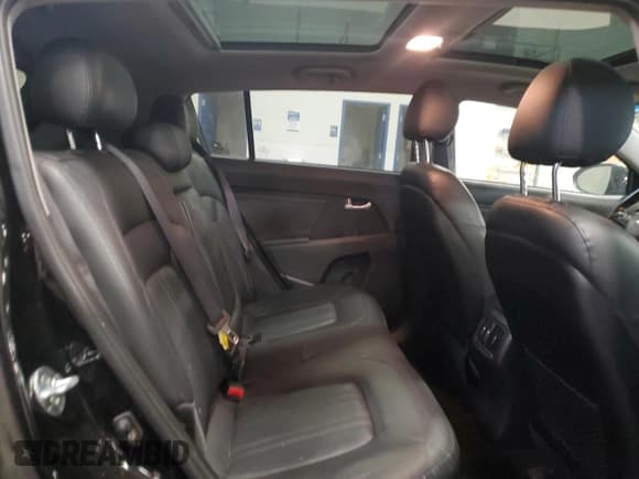 ✅ 2016 Kia Sportage EX • VIN: KNDPCCAC0G7804266 • Lot: 91469165. Listed on Copart with 107,418 mi. Free auction sales archive from the USA and detailed vehicle history report at DreamBid. Image 11.