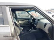 ✅ 2016 Kia Soul • VIN: KNDJN2A24G7344241 • Lot: 43728905. Wystawiony na IAAI z przebiegiem 102 144 mil. Bezpłatny archiwum sprzedaży aukcyjnych z USA i szczegółowy raport historii pojazdu na DreamBid. Zdjęcie 5.