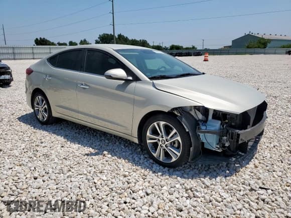 ✅ 2017 Hyundai Elantra SE • VIN: KMHD84LF1HU160423 • Lot: 68926925. Listed on Copart with 23,684 mi. Free auction sales archive from the USA and detailed vehicle history report at DreamBid. Image 4.