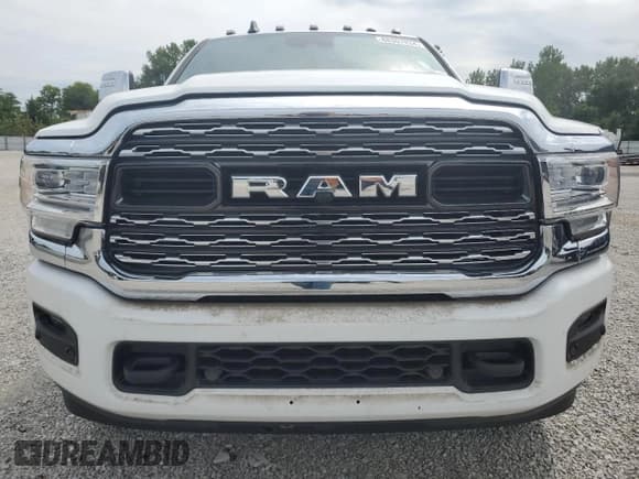 ✅ 2024 Ram 3500 • VIN: 3C63R3SL6RG298226 • Лот: 68367834. Опубликован ранее на Copart с пробегом 26 миль. Бесплатный доступ к архиву аукционных продаж из США и подробный отчёт об истории автомобиля на DreamBid. Изображение 5.