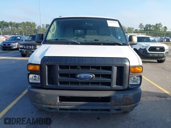 ✅ 2011 Ford Econoline Passenger XL • VIN: 1FBSS3BL7BDB07848 • Lot: 43039702. Listed on IAAI with 96,214 mi. Free auction sales archive from the USA and detailed vehicle history report at DreamBid. Image 12.