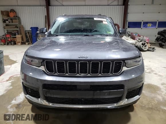 ✅ 2022 Jeep Grand Cherokee Altitude • VIN: 1C4RJKAG5N8595593 • Lot: 43856875. Listed on Copart with 37,735 mi. Free auction sales archive from the USA and detailed vehicle history report at DreamBid. Image 5.