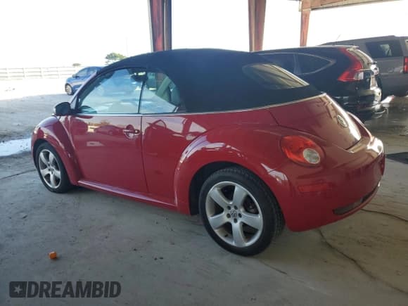 ✅ 2007 Volkswagen Beetle • VIN: 3VWSF31Y27M408520 • Lot: 41337765. Listed on Copart with 89,992 mi. Free auction sales archive from the USA and detailed vehicle history report at DreamBid. Image 2.