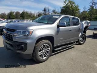 2021 Chevrolet Colorado 4WD Work Truck z VIN 1GCGTBEN8M1135023, wystawiony jako Copart lot #68771785 z przebiegiem 43 877 mil mil oraz Szkoda całkowita • Salvage title. Historia ofert i sprzedaży dostępna na DreamBid. Obrazek 1.