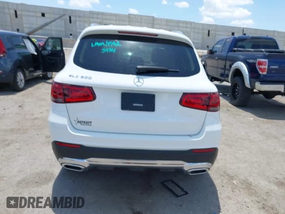 ✅ 2021 Mercedes-Benz GLC 300 • VIN: W1N0G8DB3MV322767 • Lot: 42703178. Listed on IAAI with 71,843 mi. Free auction sales archive from the USA and detailed vehicle history report at DreamBid. Image 16.