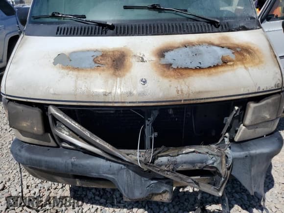 ✅ 1996 Dodge RAM • VIN: 2B6HB21Z8TK107343 • Lot: 65651945. Wystawiony na Copart z przebiegiem 141 917 mil. Bezpłatny archiwum sprzedaży aukcyjnych z USA i szczegółowy raport historii pojazdu na DreamBid. Zdjęcie 12.