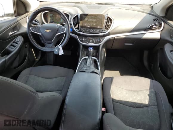 ✅ 2017 Chevrolet Volt LT • VIN: 1G1RC6S53HU190593 • Lot: 64221044. Wystawiony na Copart z przebiegiem 101 469 mil. Bezpłatny archiwum sprzedaży aukcyjnych z USA i szczegółowy raport historii pojazdu na DreamBid. Zdjęcie 8.