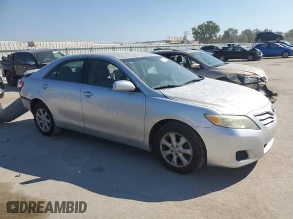 2011 Toyota Camry LE с VIN 4T1BF3EK1BU763073, выставлен на аукционе Copart как лот 85130335 с пробегом 164 741 миль миль и Списание • Salvage title. История ставок и продаж доступна на DreamBid. Изображение 4.