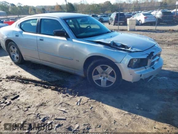 2007 Dodge Charger с VIN 2B3KA43G77H704774, выставлен на аукционе IAAI как лот 41459595 с пробегом Не указан миль и . История ставок и продаж доступна на DreamBid. Изображение 1.