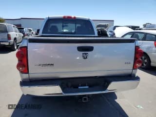 ✅ 2007 Dodge 1500 SLT • VIN: 1D7HA182X7J522933 • Лот: 64195154. Опубликован ранее на Copart с пробегом 174 835 миль. Бесплатный доступ к архиву аукционных продаж из США и подробный отчёт об истории автомобиля на DreamBid. Изображение 6.