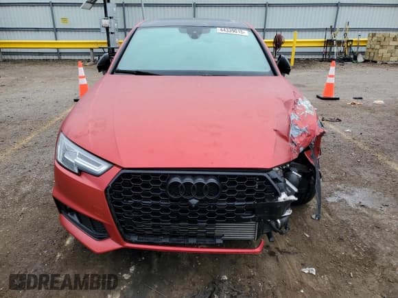 ✅ 2018 Audi A4 Prestige • VIN: WAUFNAF41JA067209 • Lot: 44339015. Listed on Copart with 95,202 mi. Free auction sales archive from the USA and detailed vehicle history report at DreamBid. Image 5.
