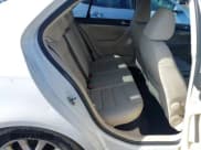 ✅ 2010 Volkswagen Jetta Limited Edition • VIN: 3VWRZ7AJ1AM148618 • Lot: 41812669. Listed on IAAI with 129,657 mi. Free auction sales archive from the USA and detailed vehicle history report at DreamBid. Image 8.