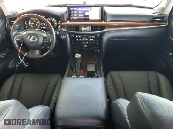 ✅ 2021 Lexus LX 570 • VIN: JTJDY7AX8M4336652 • Lot: 43637443. Listed on Copart with 39,639 mi. Free auction sales archive from the USA and detailed vehicle history report at DreamBid. Image 8.