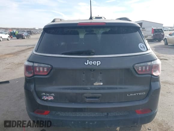 ✅ 2020 Jeep Compass Limited • VIN: 3C4NJDCB2LT146446 • Lot: 43638359. Listed on IAAI with 82,101 mi. Free auction sales archive from the USA and detailed vehicle history report at DreamBid. Image 16.