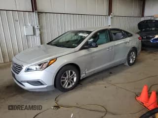 ✅ 2017 Hyundai Sonata SE • VIN: 5NPE24AFXHH548712 • Лот: 81559405. Опубликован ранее на Copart с пробегом 95 576 миль. Бесплатный доступ к архиву аукционных продаж из США и подробный отчёт об истории автомобиля на DreamBid. Изображение 1.