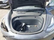 ✅ 2022 Tesla Model 3 Long Range • VIN: 5YJ3E1EB6NF258630 • Lot: 40682978. Wystawiony na IAAI z przebiegiem 34 868 mil. Bezpłatny archiwum sprzedaży aukcyjnych z USA i szczegółowy raport historii pojazdu na DreamBid. Zdjęcie 10.