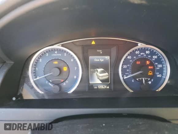 2015 Toyota Camry LE with VIN 4T4BF1FK4FR468970, listed as a Copart auction lot 84889785 with 105,624 mi miles and Non repairable. Bid and sale history available at DreamBid. Image 9.