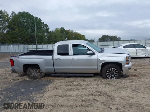 ✅ 2015 Chevrolet Silverado 1500 LT • VIN: 1GCVKREH2FZ198992 • Лот: 43330862. Опубликован ранее на IAAI с пробегом 161 085 миль. Бесплатный доступ к архиву аукционных продаж из США и подробный отчёт об истории автомобиля на DreamBid. Изображение 13.