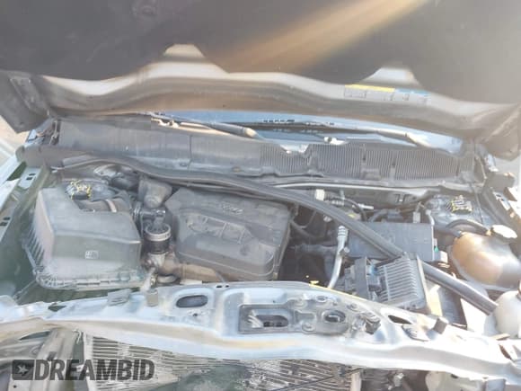 ✅ 2005 Chevrolet Equinox LT • VIN: 2CNDL63F456175972 • Лот: 41655560. Опубликован ранее на IAAI с пробегом 142 952 миль. Бесплатный доступ к архиву аукционных продаж из США и подробный отчёт об истории автомобиля на DreamBid. Изображение 10.