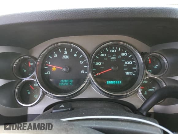 ✅ 2008 Chevrolet Silverado 1500 LTZ • VIN: 2GCEK13M481170155 • Lot: 84387795. Listed on Copart with 265,159 mi. Free auction sales archive from the USA and detailed vehicle history report at DreamBid. Image 9.