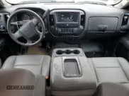 ✅ 2018 Chevrolet Silverado 2500HD Work Truck • VIN: 1GC2CUEG1JZ199070 • Lot: 42691835. Wystawiony na Copart z przebiegiem 431 269 mil. Bezpłatny archiwum sprzedaży aukcyjnych z USA i szczegółowy raport historii pojazdu na DreamBid. Zdjęcie 8.