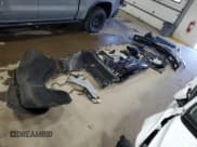 ✅ 2025 GMC Sierra 1500 AT4X • VIN: 3GTUUFEL6SG142489 • Лот: 82384575. Опубликован ранее на Copart с пробегом 21 698 миль. Бесплатный доступ к архиву аукционных продаж из США и подробный отчёт об истории автомобиля на DreamBid. Изображение 12.