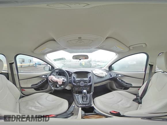 ✅ 2015 Ford Focus Electric • VIN: 1FADP3R41FL232835 • Лот: 70969312. Опубликован ранее на Copart с пробегом 39 606 миль. Бесплатный доступ к архиву аукционных продаж из США и подробный отчёт об истории автомобиля на DreamBid. Изображение 12.