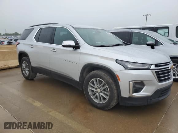 ✅ 2022 Chevrolet Traverse LT Cloth • VIN: 1GNEVMKW4NJ171794 • Lot: 51499765. Wystawiony na Copart z przebiegiem 396 683 mil. Bezpłatny archiwum sprzedaży aukcyjnych z USA i szczegółowy raport historii pojazdu na DreamBid. Zdjęcie 4.