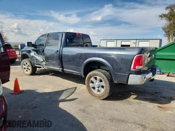 ✅ 2013 Ram 2500 Longhorn • VIN: 3C6UR5LLXDG564998 • Lot: 86154325. Wystawiony na Copart z przebiegiem 124 852 mil. Bezpłatny archiwum sprzedaży aukcyjnych z USA i szczegółowy raport historii pojazdu na DreamBid. Zdjęcie 2.